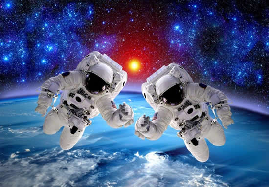 宇宙飛行士になるには 年収 収入 なり方 就職など 職業ガイド 宇宙飛行士になるには 年収 収入 なり方 就職など 職業ガイド